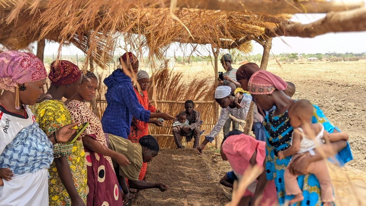 young-women-training-in-sustainable-agriculture